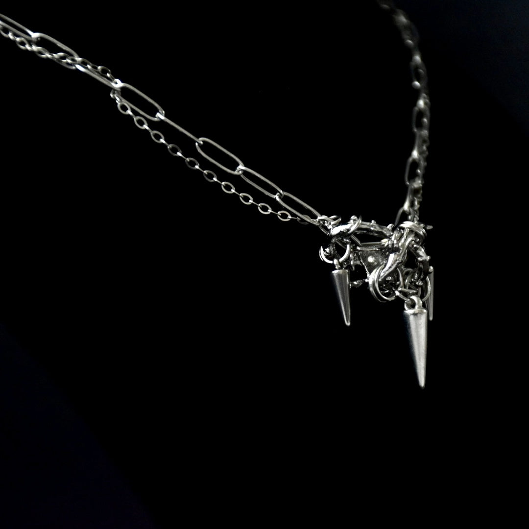 Thorn Links Stainless Steel Necklace