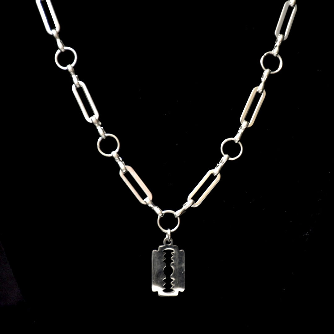 Paper Clip Razor
Stainless Steel Necklace