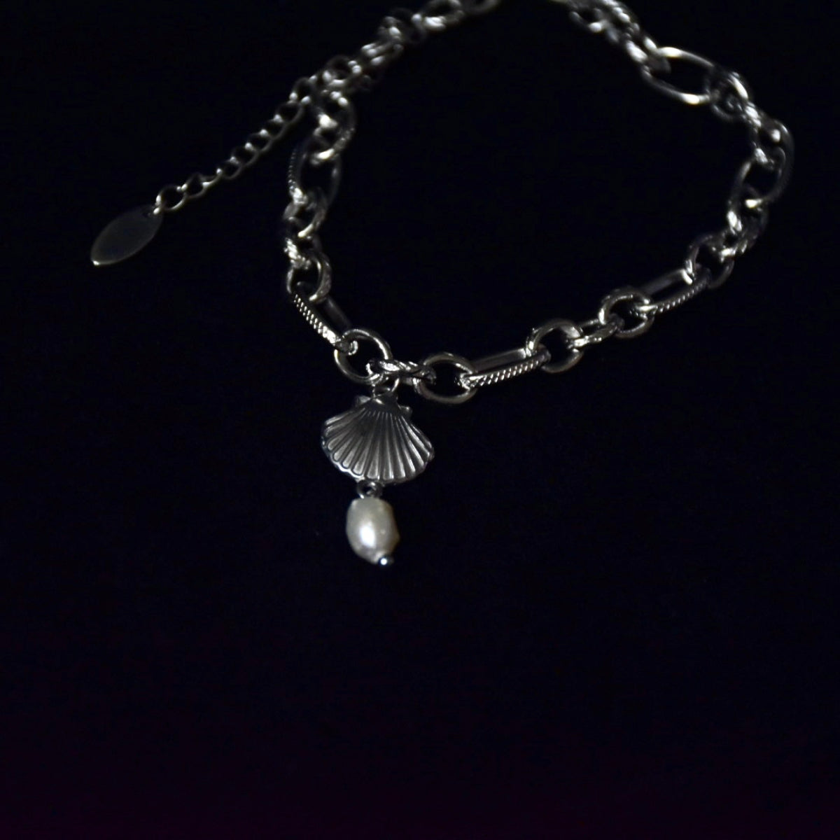 Shell x Freshwater Pearl Stainless Steel Bracelet