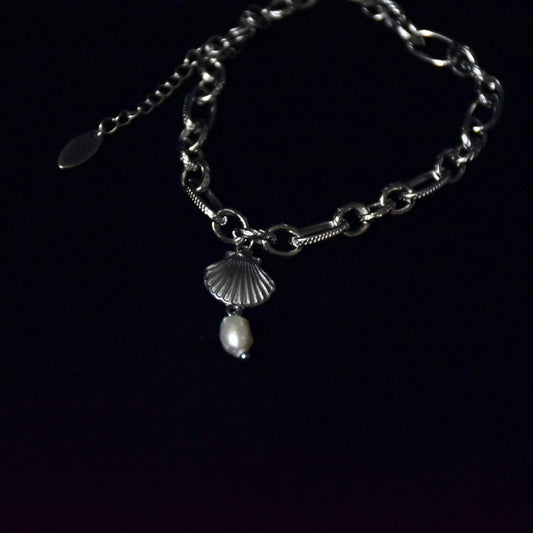 Shell x Freshwater Pearl Stainless Steel Bracelet